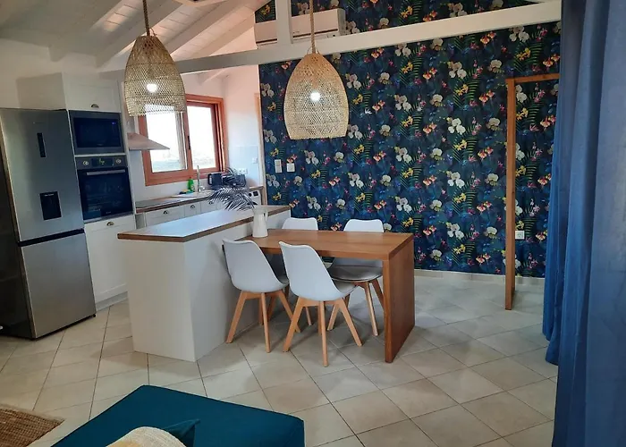 アパートホテル Athina