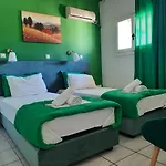 Athina 4*
