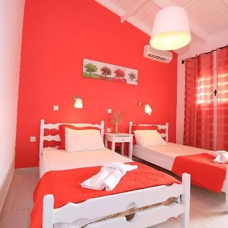 Athina Aparthotel 4*