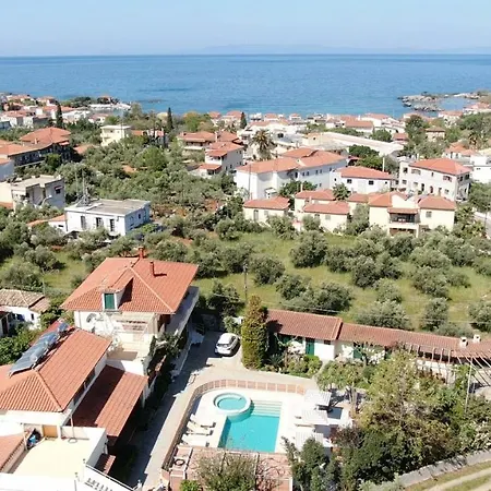 Athina 4* Στούπα