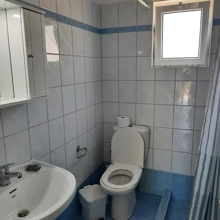 Athina Aparthotel