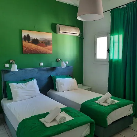 Athina Aparthotel Stoúpa
