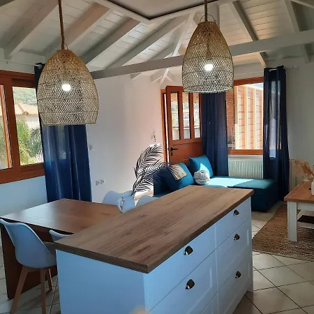 Athina 4* Στούπα