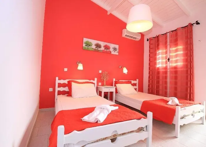 Athina Apart Otel 4*